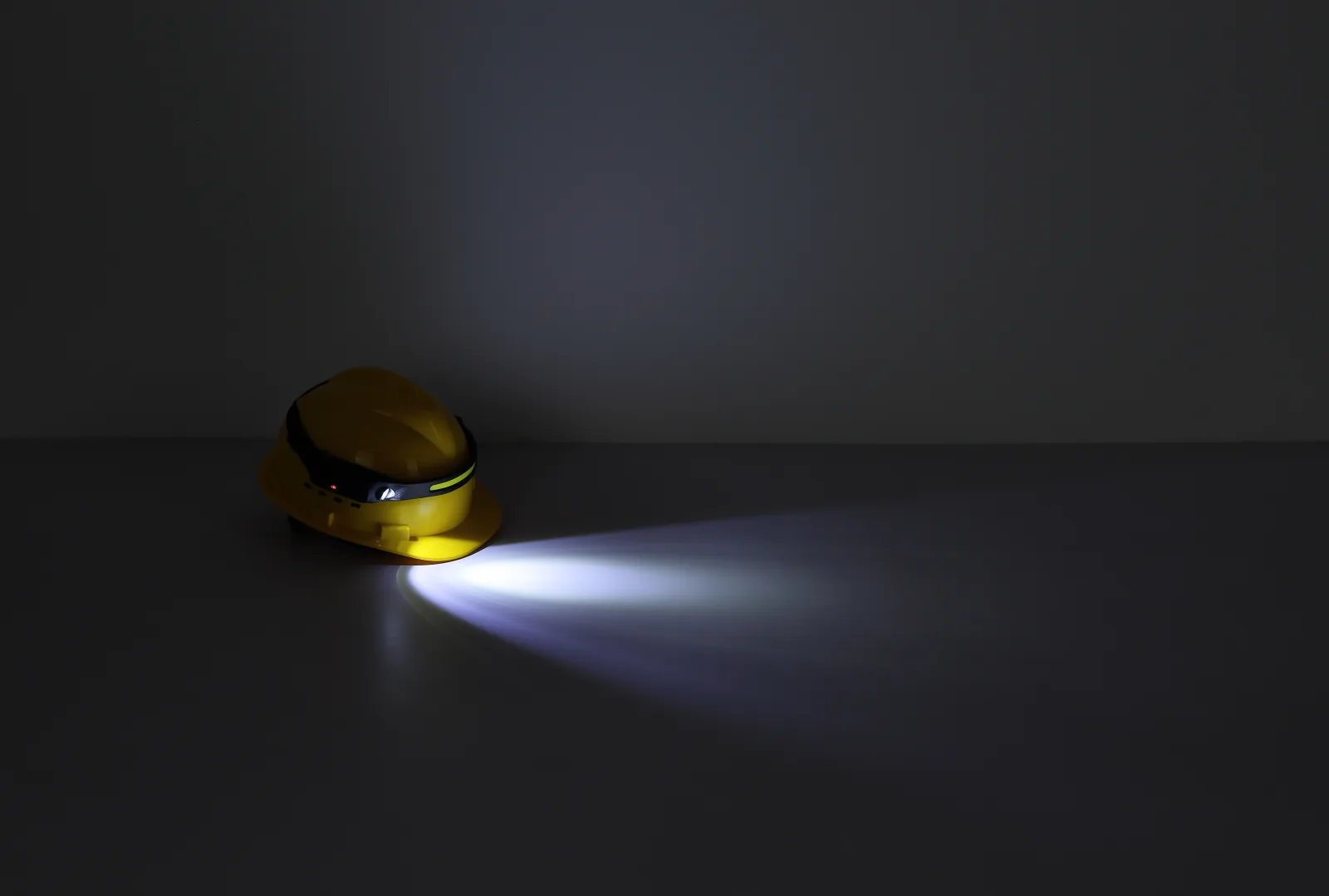 HEADLAMP 11